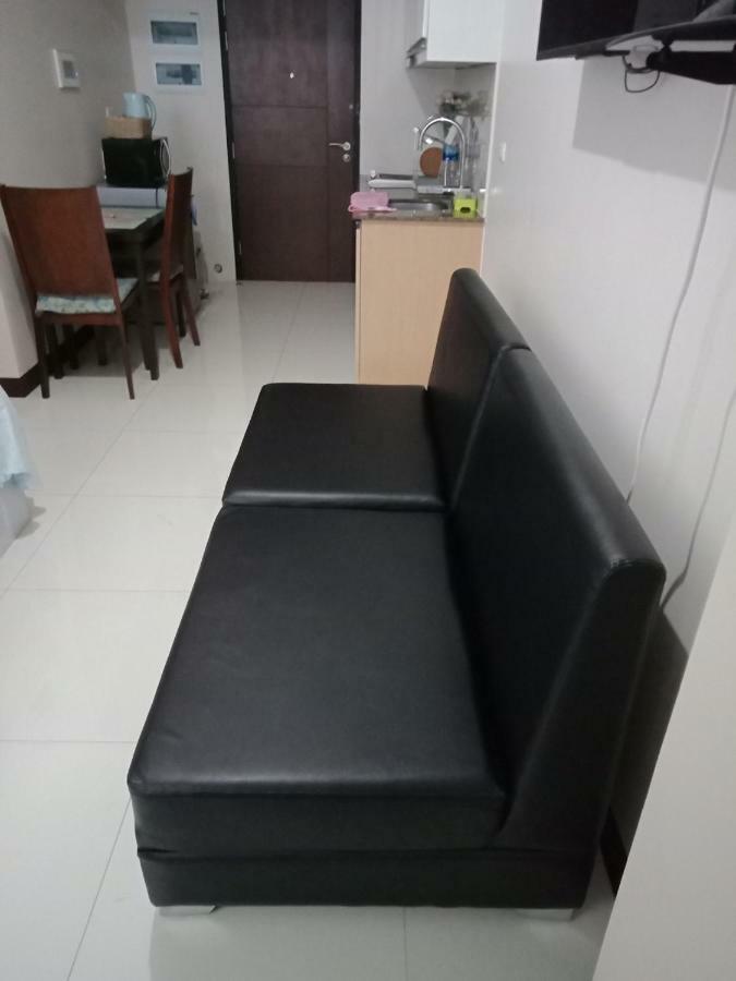 Chillax Studio 101 Newport Boulevard Manila Exterior photo