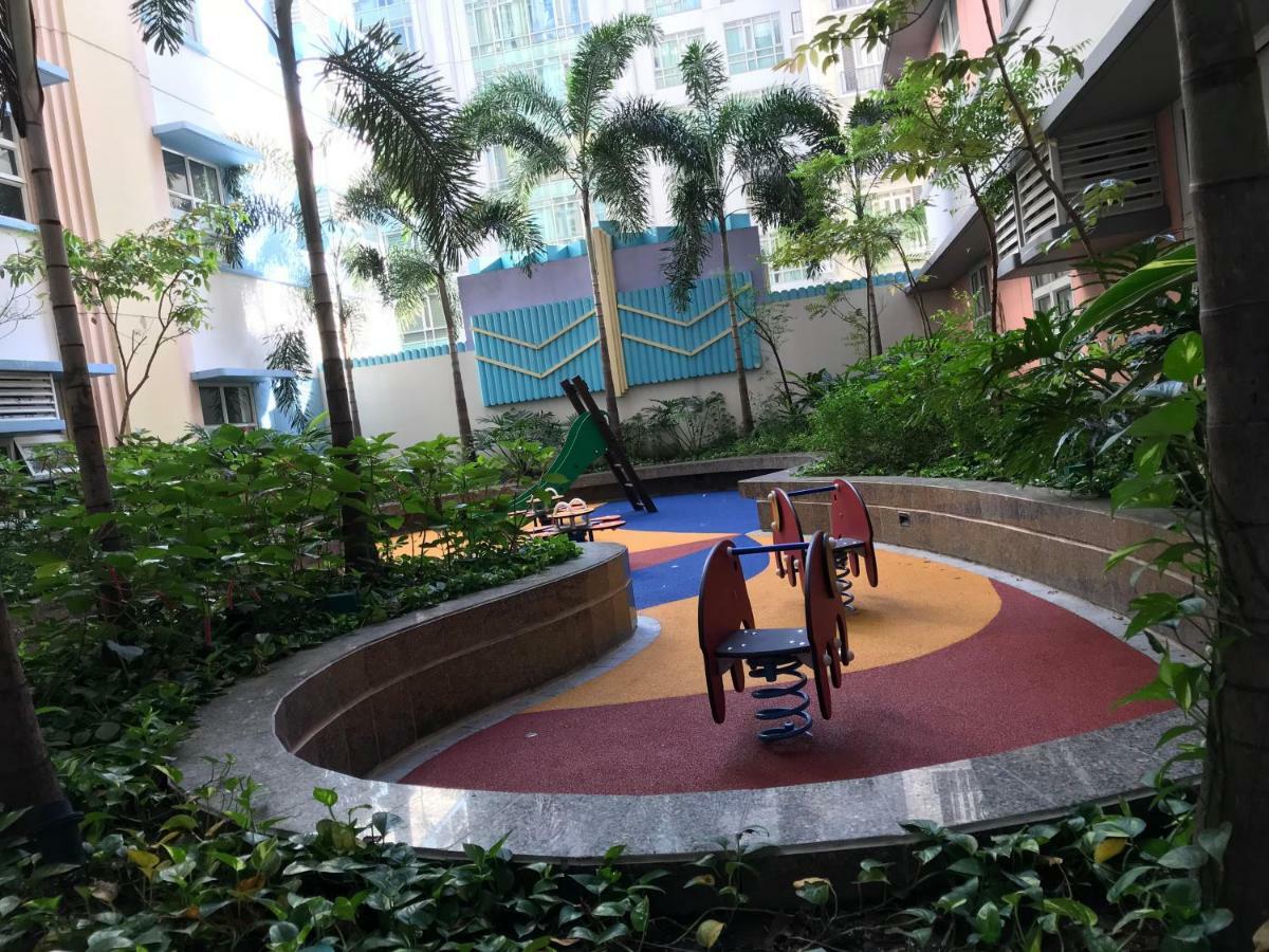 Chillax Studio 101 Newport Boulevard Manila Exterior photo