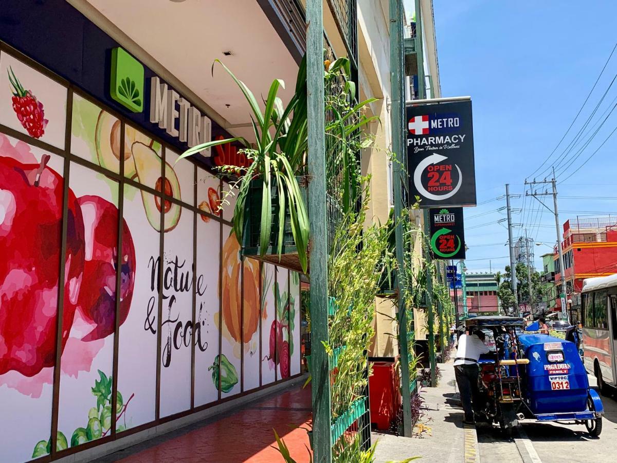 Chillax Studio 101 Newport Boulevard Manila Exterior photo